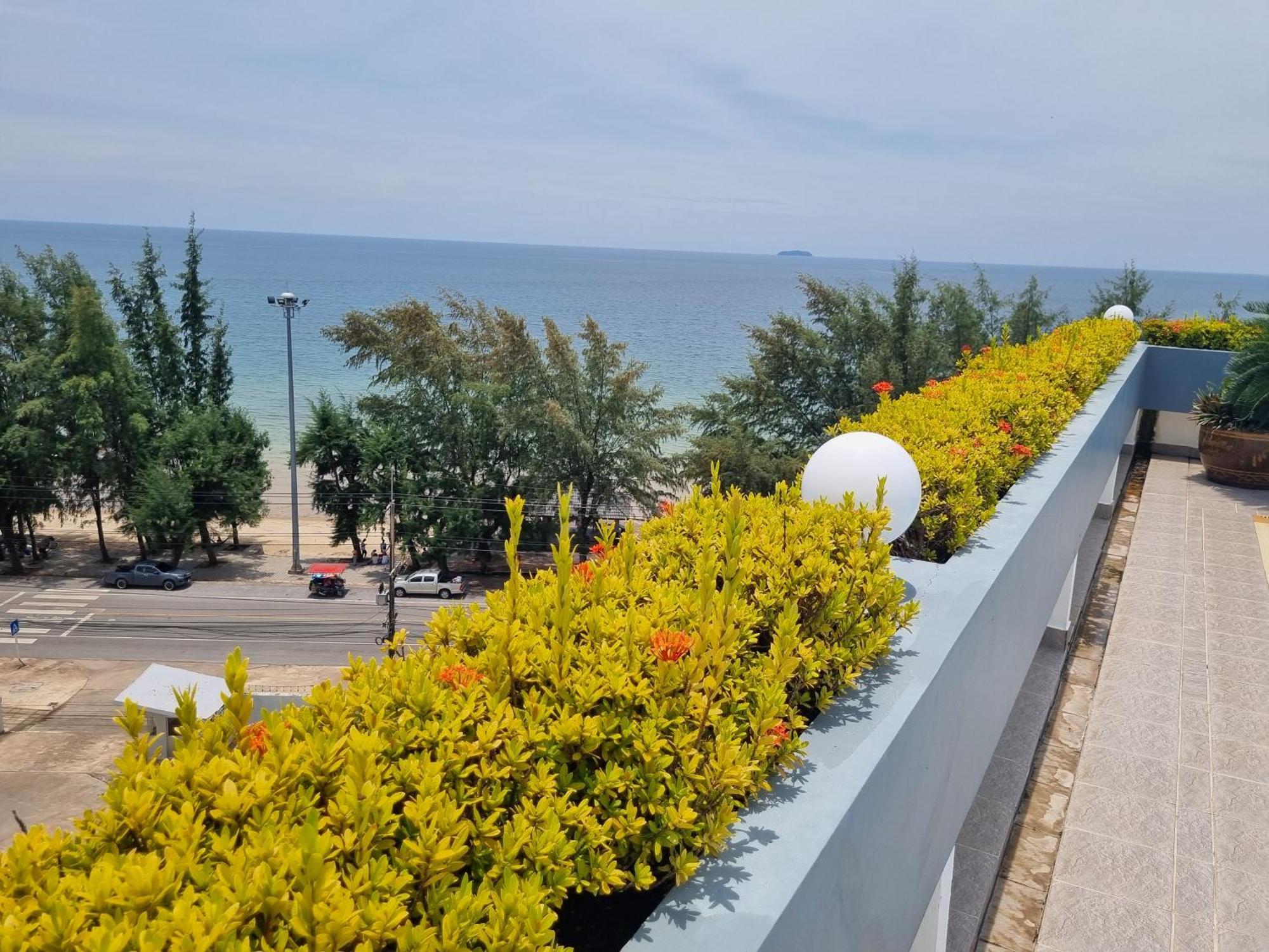 Avatara A Condominium B61 With Sea View Mae Phim Bagian luar foto